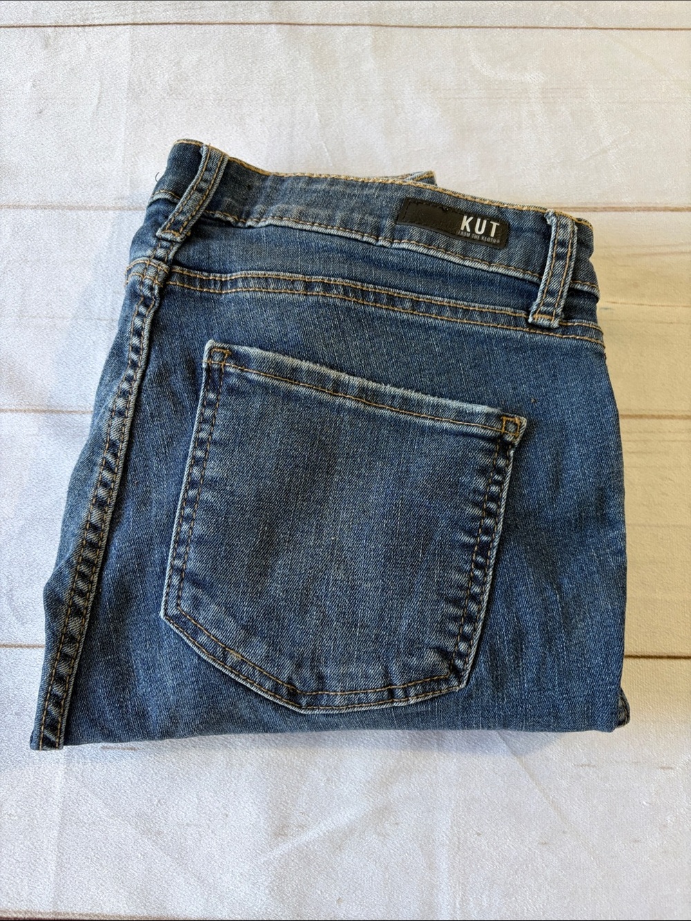 Kut from the Kloth Women's Donna Slim Straight Denim Jeans